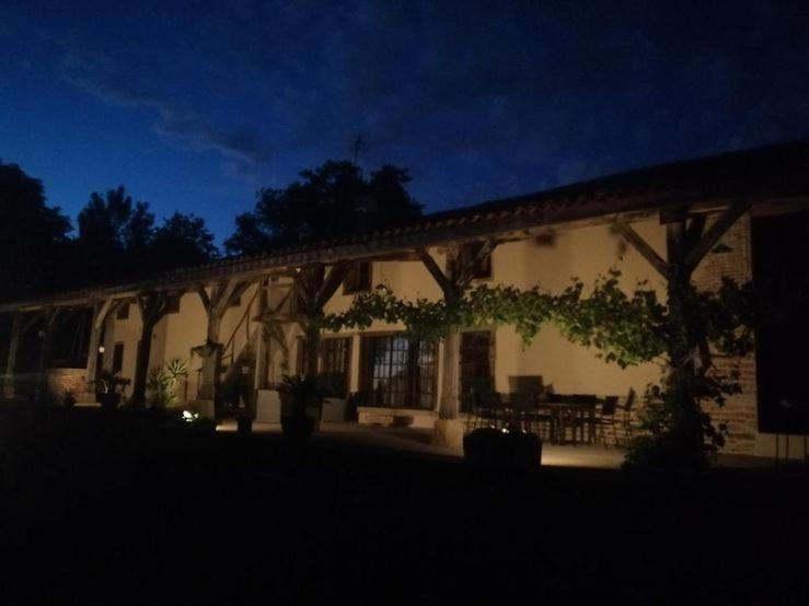 Domaine Des Granges Neuves Hotell Confrançon Exteriör bild