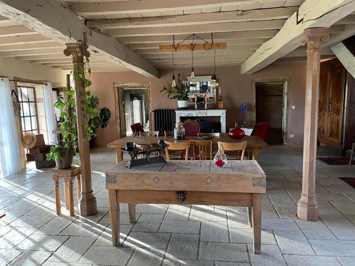 Domaine Des Granges Neuves Hotell Confrançon Exteriör bild